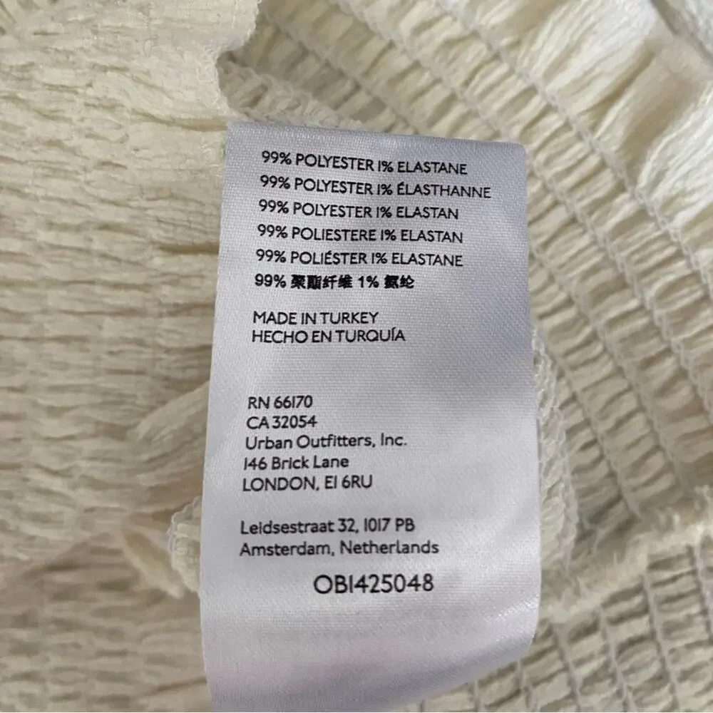 Anthropologie smocked puff